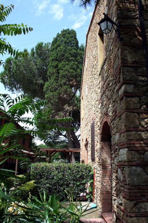 Villa Bolgherello มารินา ดิ บิบโบนา ภายนอก รูปภาพ