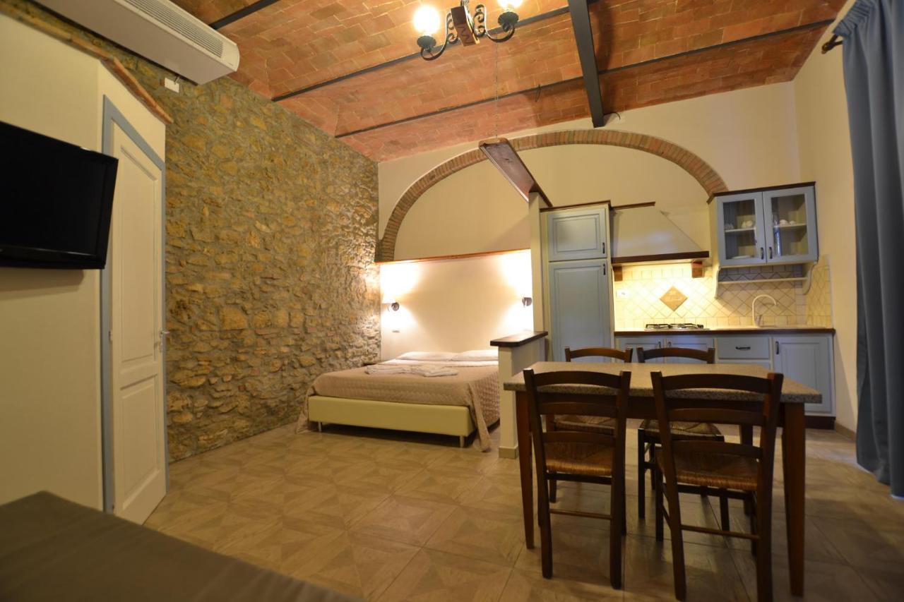 Villa Bolgherello มารินา ดิ บิบโบนา ภายนอก รูปภาพ